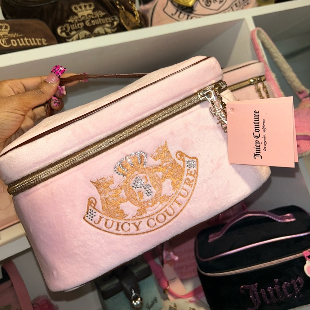 Sold 🎀 NWT Juicy Couture Pink & Brown Scottie Dog Velour Makeup Case